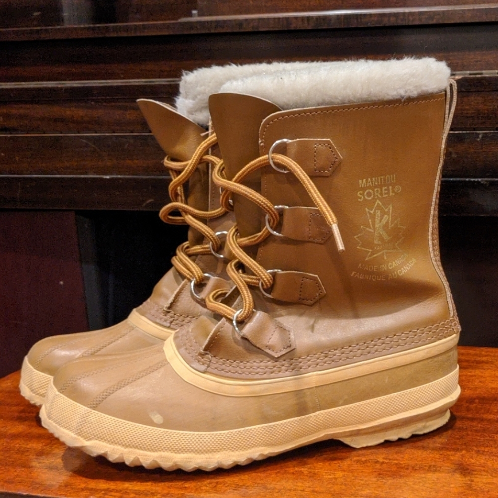 Men's 10" Sorel Manitou Snow Boots Size 8 CANADA